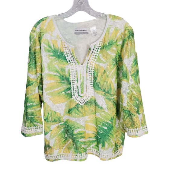Alfred Dunner Tops - Alfred Dunner Petite Size PXL Blouse Textured Tropical Palm Print Green V-notch